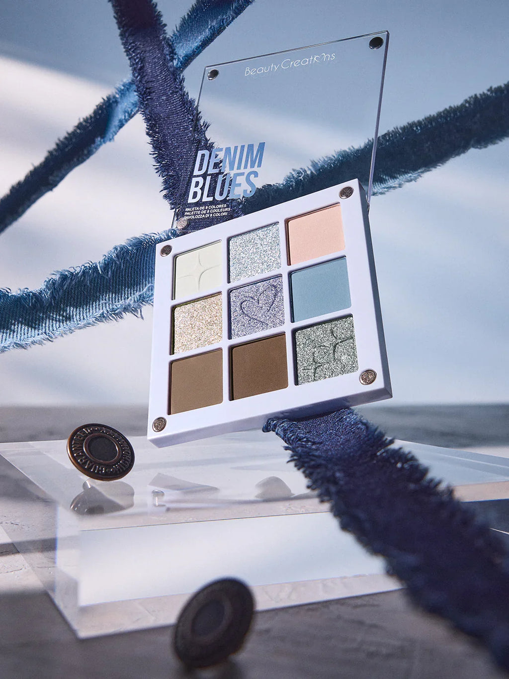PALETA DE SOMBRAS MAGNETIC SHADOW PALETTE DENIM BLUES - BEAUTY CREATIONS