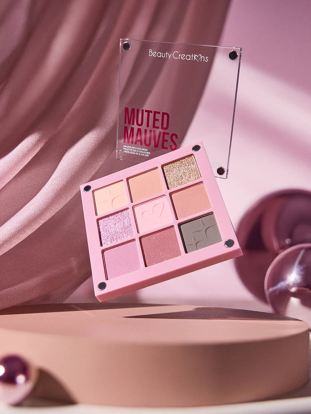 PALETA DE SOMBRAS MAGNETIC SHADOW PALETTE MUTED MUAVES - BEAUTY CREATIONS